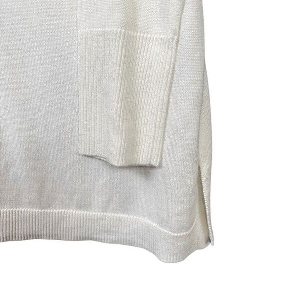 H by Halston Tunic Sweater Criss Cross Neckline Lightweight White Size Medium - Picture 3 of 11